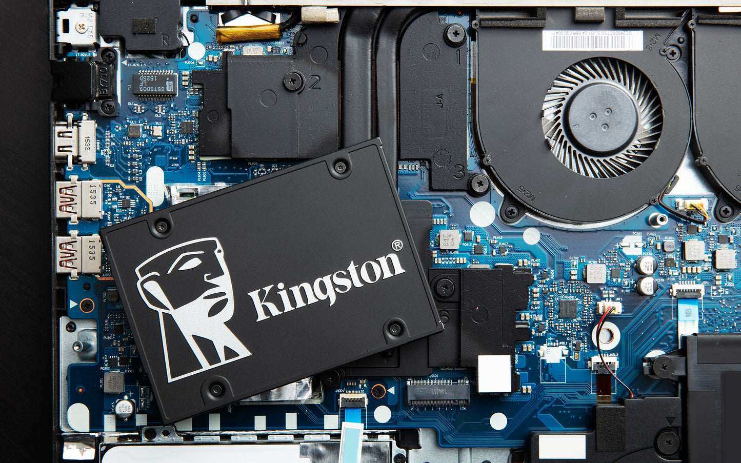 SSD Kingston Technology KC600 - Vista 7