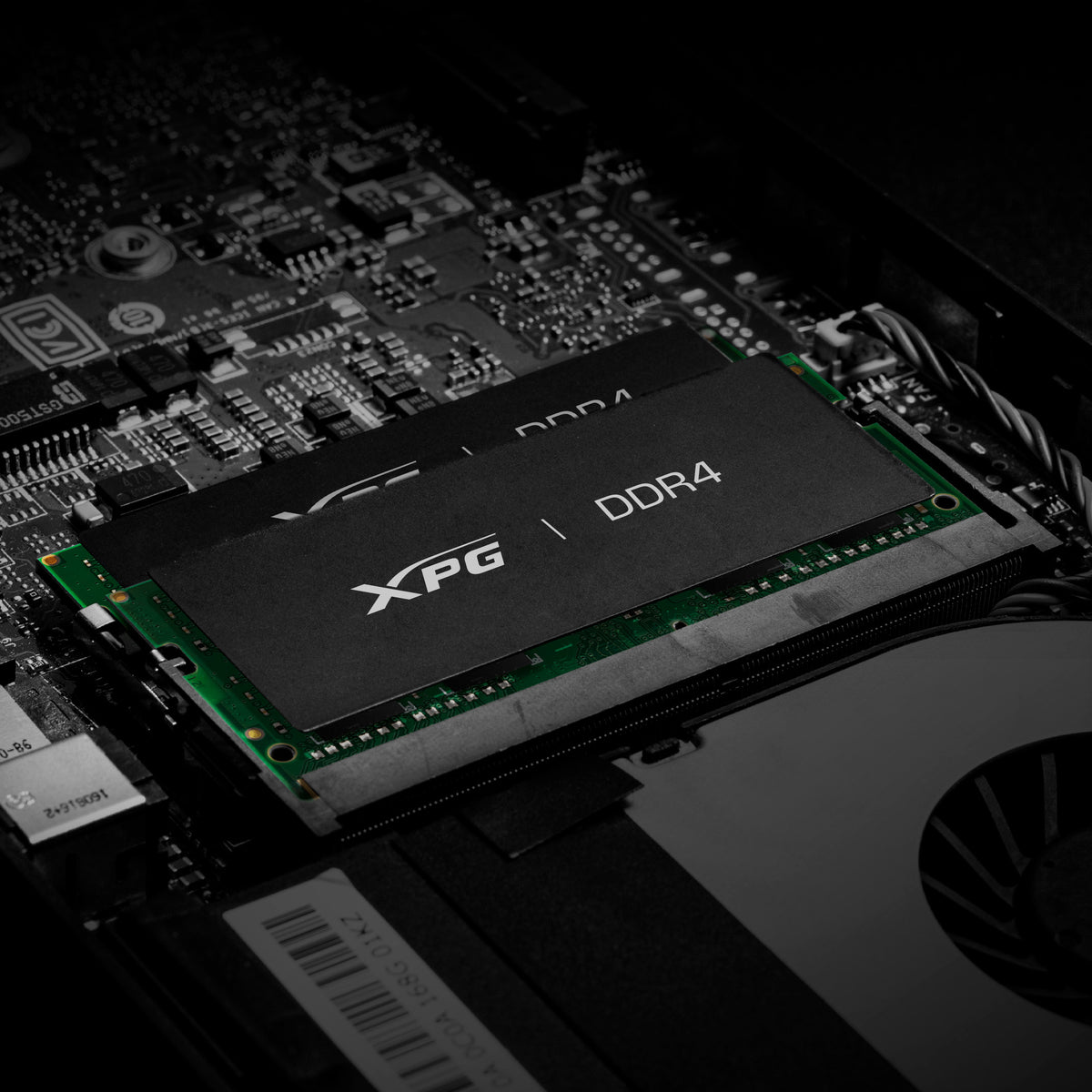 Memorias RAM ADATA HUNTER - Vista 5