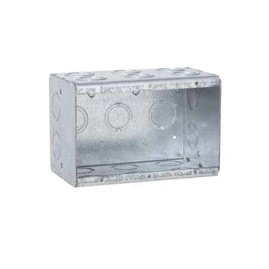 Caja Multigang de 3 Gangs/ Profundidad de 3-1/2 Pulgadas (8.89 cm)/ 19 Entradas de 1/2 - 3/4 Pulgadas (1.27 - 1.91 cm)
