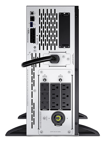 No-Break APC SMX3000LV - Vista 2