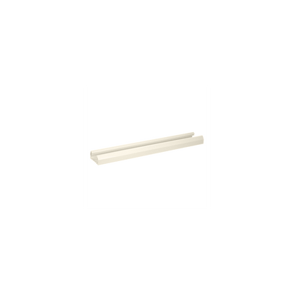 Base para canaleta T-70, de PVC rígido, con orificios perforados para montaje, 103.3 x 44.9 x 1800 mm, Color Blanco Mate
