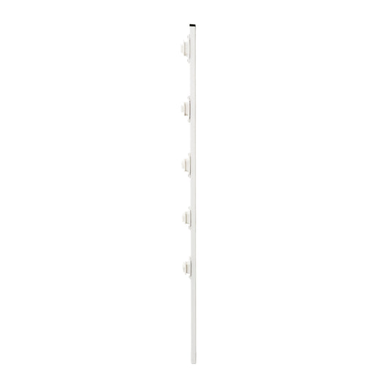 poste economico perfil con 5 aisladores de paso blanco colocados cada 20cm para cercas electrificadas