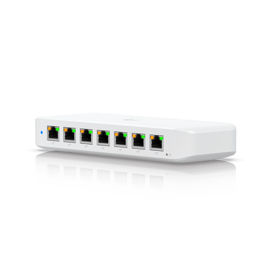 USW Ultra Switch de 8 Puertos GbE (7 Puertos PoE+ y 1 Puerto Entrada PoE++) con Opciones de Montaje Versátiles