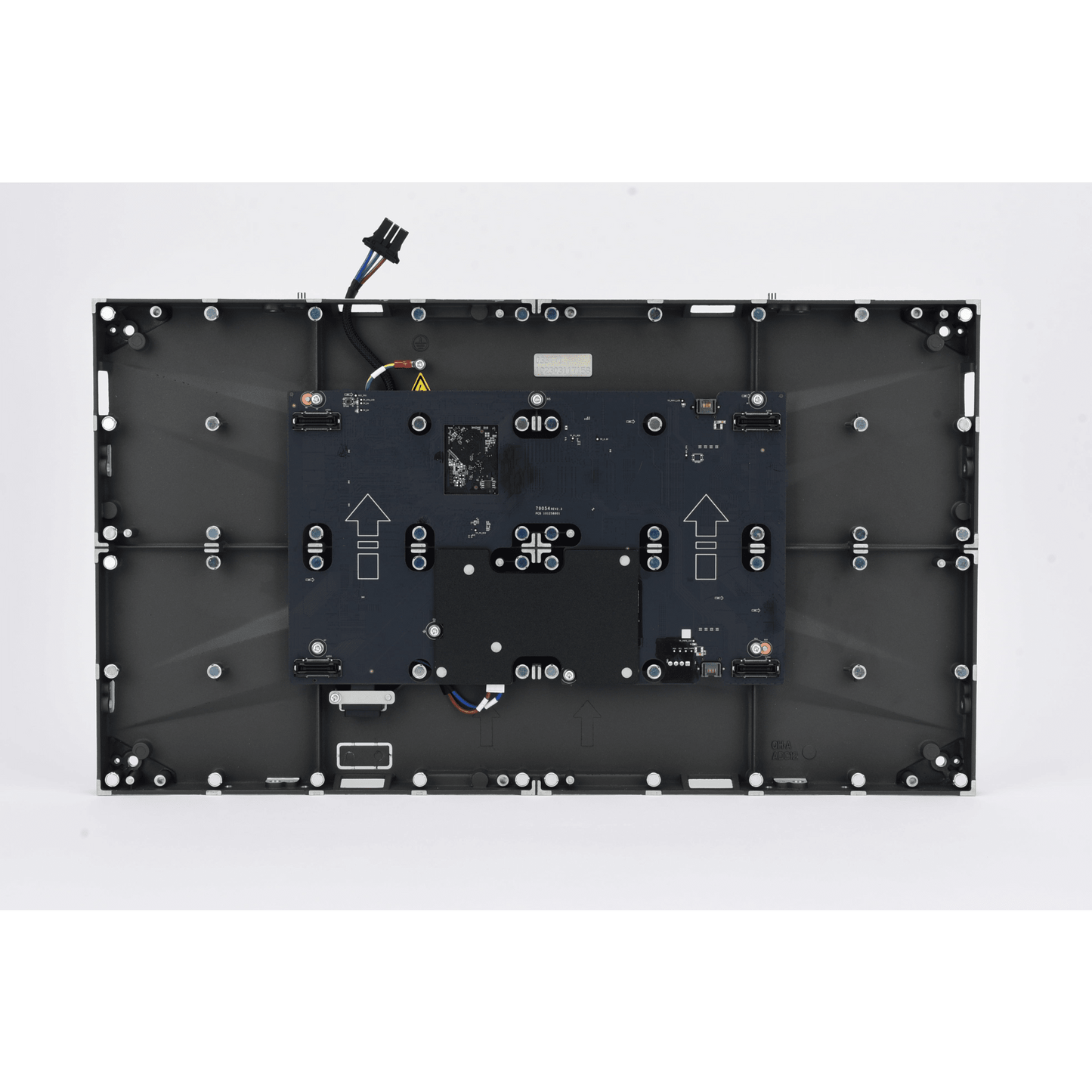 Gabinete para LED Interior / Dimensiones 600x337.5mm / Estructura Modular / Diseño Sin Cables / Mantenimiento Frontal