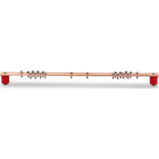 Barra Distribuci�n Tierra Rack 19 in / Cobre 100% / 550A / Aisladores Rojos / 0.64 cm (0.25 in) / J-STD-607-A