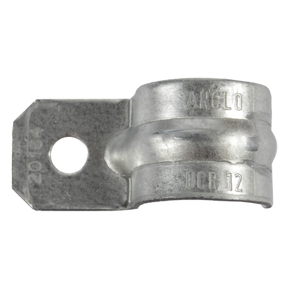 Abrazadera tipo Uña para Tubo Conduit Pared Gruesa y Conduit PVC de 1 1/2" (38 mm).