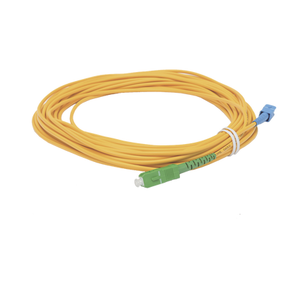 Jumper de Fibra Óptica Simplex, Monomodo, con Conectores SC/UPC-SC/APC, de 10 Metros (32.81 Pies)